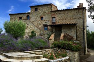 Villa Rogheta Italien Toskana Eingang Lavendel