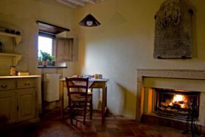 Villa Rogheta Toskana Italien Küche Esszimmer